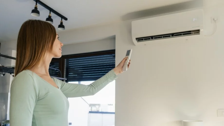 6 съвета за климатика през зимата: Ще спестите пари и ще ви е топло 