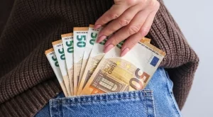 Късметът е на тяхна страна: Тези 4 зодии ще получат неочаквани пари