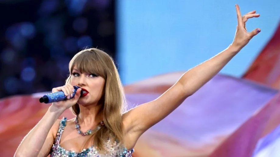 Въвеждат Тейлър Суифт и в Залата на славата на авторите на песни