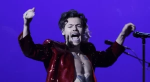 След 3-годишна пауза: Хари Стайлс тръгва на турне