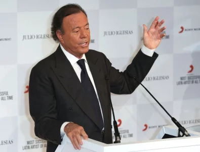 Испанската прокуратура прекрати разследването срещу Хулио Иглесиас за сексуален тормоз