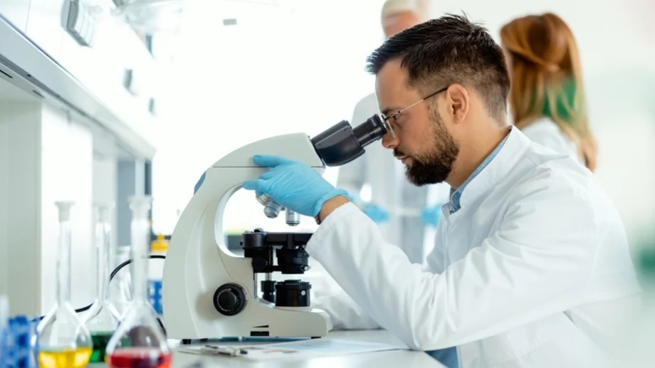 Впечатляващо: "Съживиха" ензим на 3,2 млрд. години