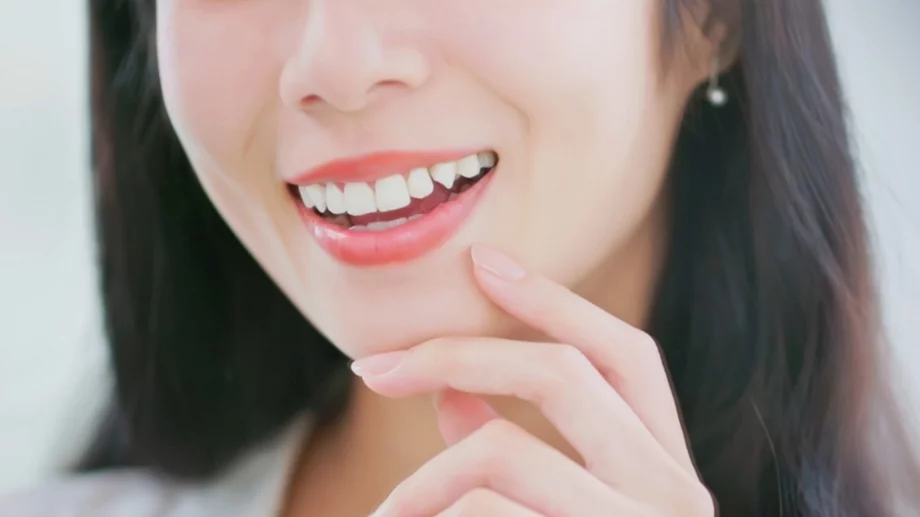 Как да си направите домашна вода за уста - ефективна и без алкохол