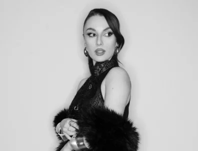 "Под напрежение" преди Евровизия: Михаела Миринова представя своя история на английски (ВИДЕО)