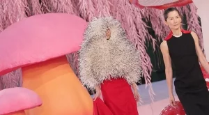 Нова глава за Chanel с артистичен прочит на птиците (ВИДЕО)