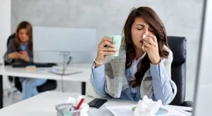 НЕ, НЕ е добре да се появявате болни!