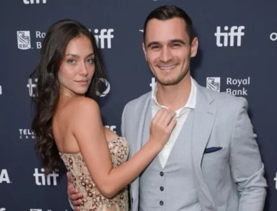 Мирела Илиева превръща срещата си с Юлиан Костов в енергичен денс-поп сингъл (ВИДЕО)