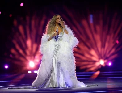 Впечатляващо и критикувано: Изпълнението на Марая Кери на откриването на Олимпиадата породи много въпроси