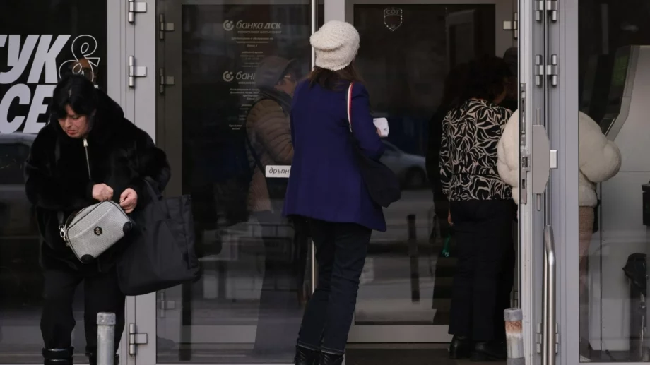 Ето с колко ще се увеличат пенсиите от юли