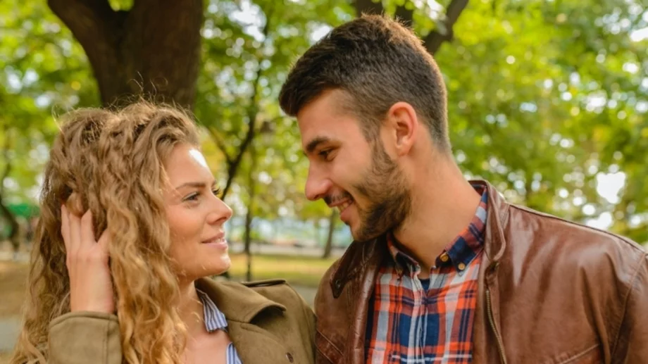 Учени обясниха какво се случва в тялото при любов от пръв поглед