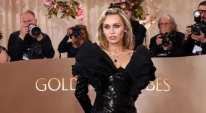 Майли Сайръс празнува 20 години "Хана Монтана" със специален епизод и невиждани кадри (ВИДЕО)