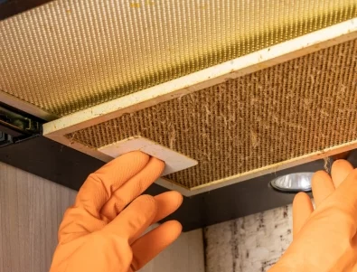 Най-лесните начини за премахване на натрупана мазнина от кухненски уреди