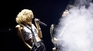 Това е най-продаваният сингъл в света за 2025 (ВИДЕО)