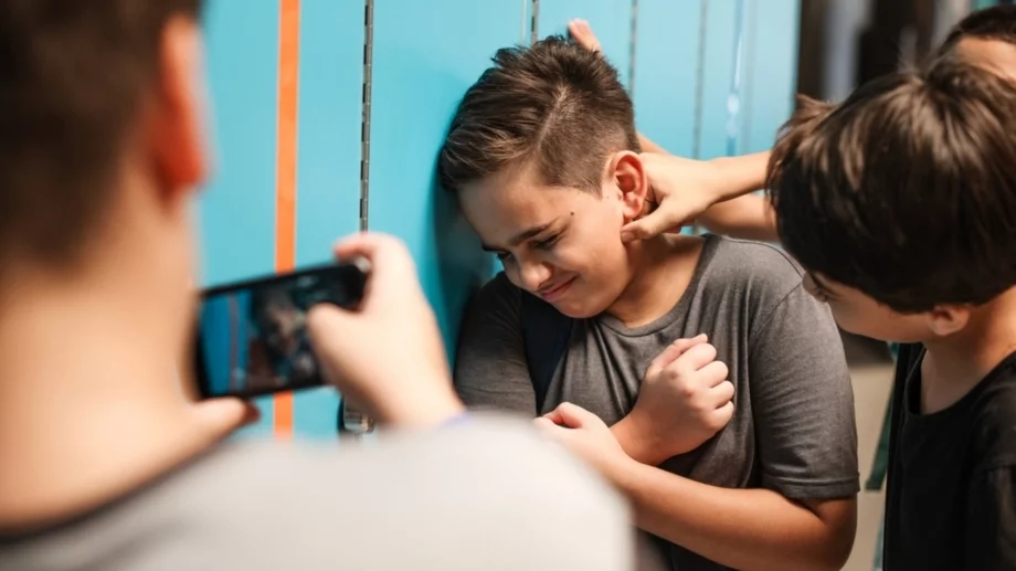 Популярни личности застават зад каузата за превенция на агресията сред децата