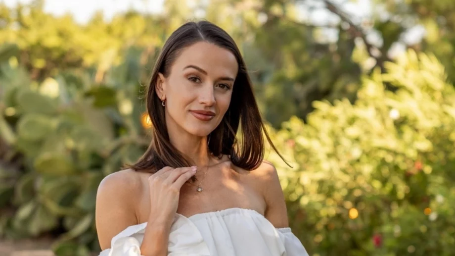 Дениз от "Ергенът" разпали мрежата със СНИМКИ от тайна сватба в Тайланд