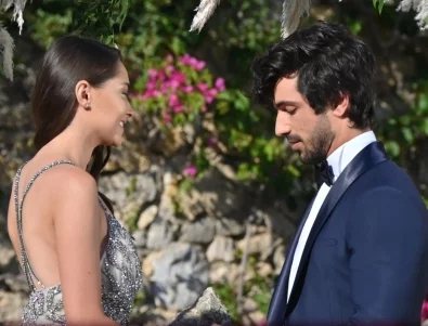 Евгени от "Ергенът" 2 плакал за Валерия: Разби ми сърцето