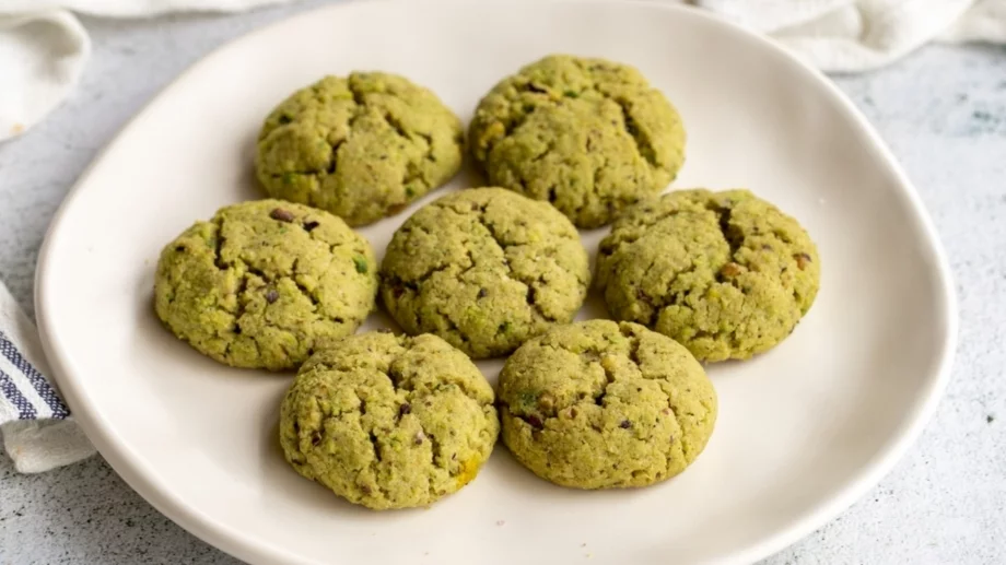 Обичате шамфъстък? Опитайте тези домашни сладки