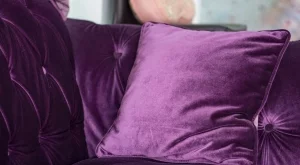 Кадифето се завръща в интериора, ето как да го използвате