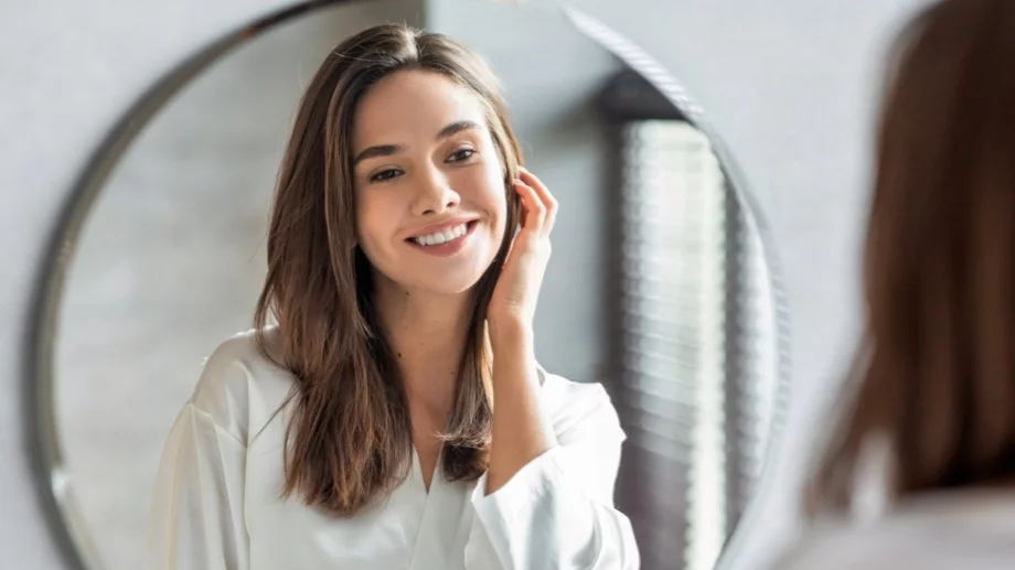 Опитайте този 22-дневен ритуал с огледало и вижте как той променя живота ви