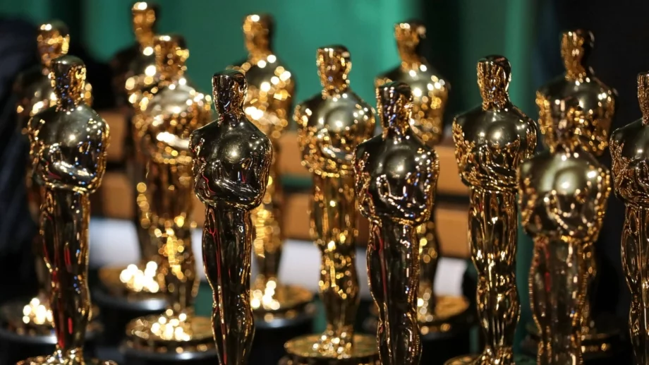 Часове преди връчването на "Оскари" 2026: Фаворити и какво да очакваме