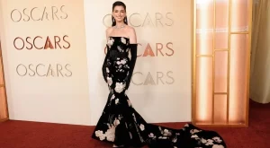 Най-впечатляващите тоалети на наградите "Оскар" 2026 (СНИМКИ)
