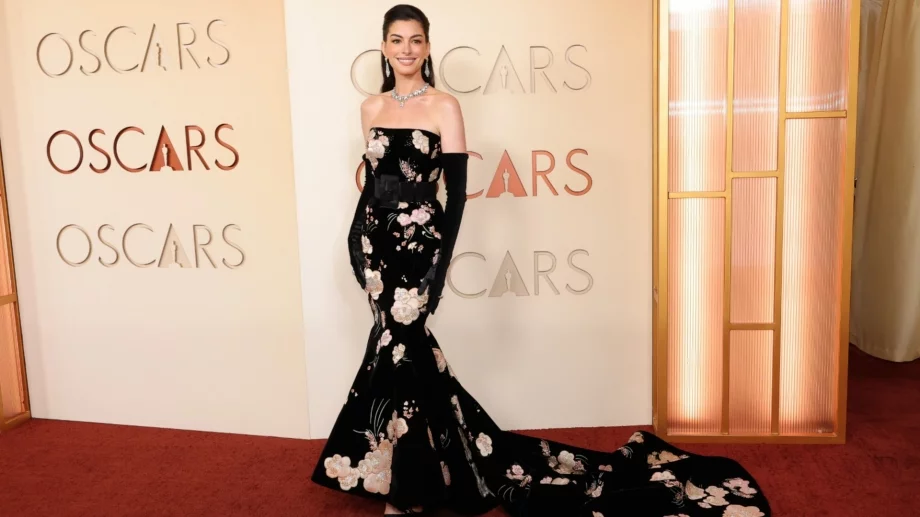 Най-впечатляващите тоалети на наградите "Оскар" 2026 (СНИМКИ)