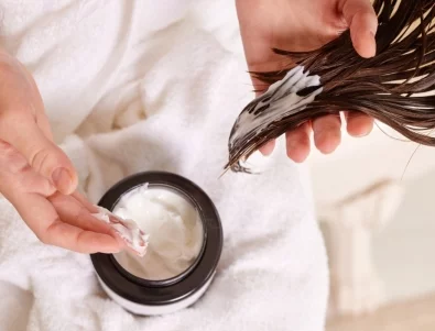Кога косата ви се нуждае от маска и кога само от балсам