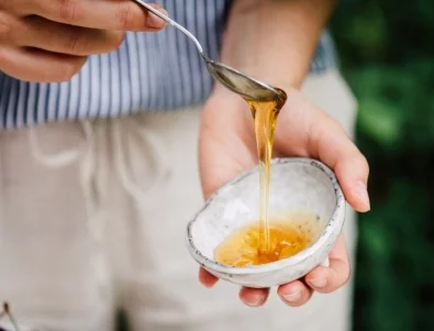 10 добри причини всяка сутрин да ядете по лъжичка мед