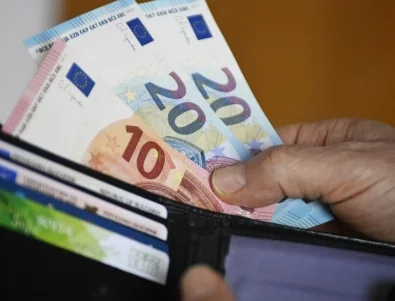 Голяма промяна с пенсиите на работещите пенсионери