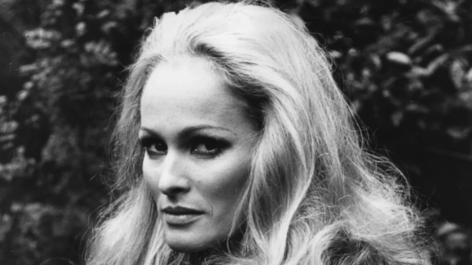 Урсула Андрес на 90: Първото момиче на Джеймс Бонд празнува юбилей