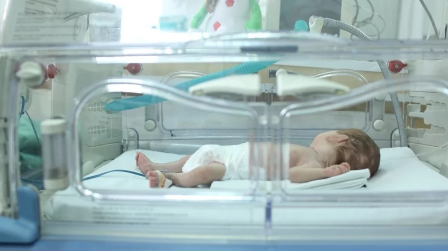 Над 3500 недоносени бебета в България са подкрепени през 2025