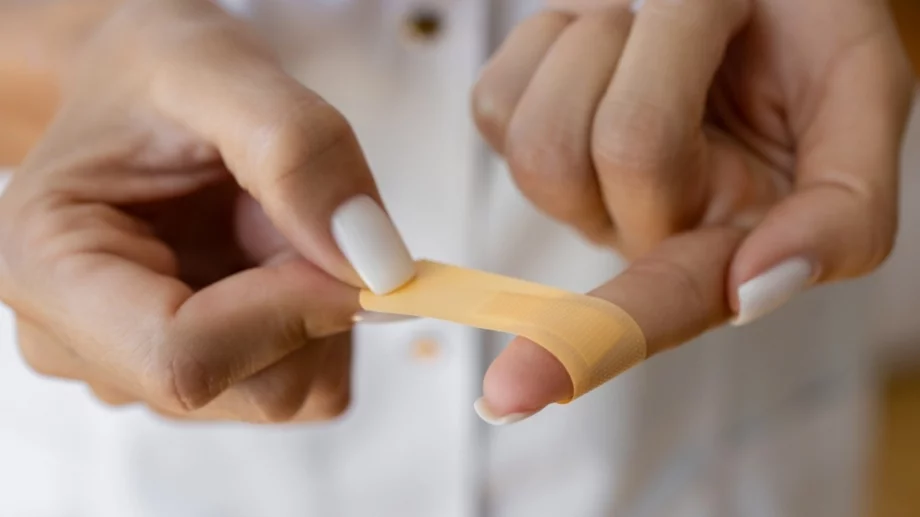 "Умна" превръзка отделя антибиотици при наличието на бактерии