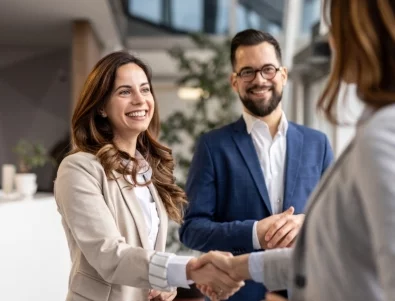 Мотивационен лектор разкрива 21 тайни на самосъздалите се милионери