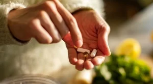 5 хранителни добавки, които жените трябва да пият, за да забавят стареенето