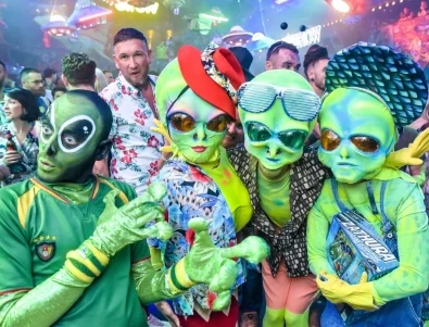 Elrow се завръща в София с извънземния парти-карнавал RowsAttacks