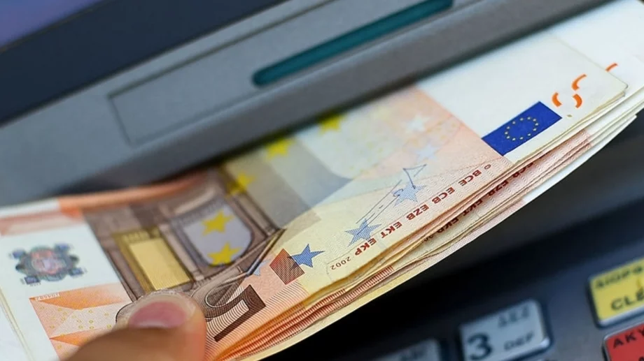 България е с най-ниски разходи за заплати в ЕС