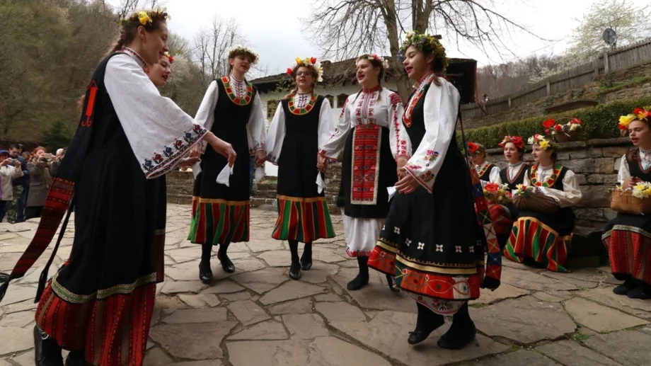 Лазаровден 2026: Какво задължително се прави, за да влезе здраве в дома