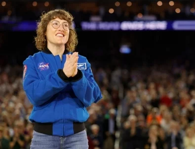 Историческо: Първата жена, която ще полети към Луната (ВИДЕО)