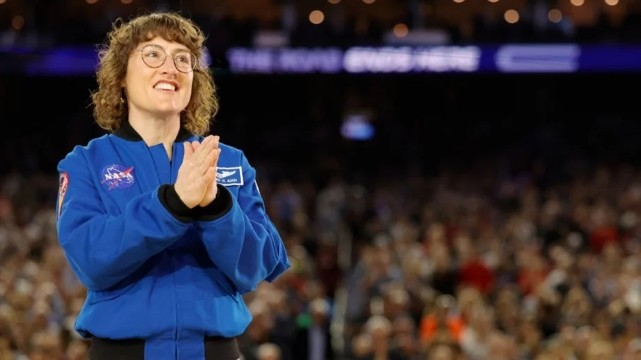 Историческо: Първата жена, която ще полети към Луната (ВИДЕО)