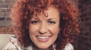 Люси Дяковска влиза в политиката, ще се кандидатира за кмет