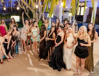 Участничка в 