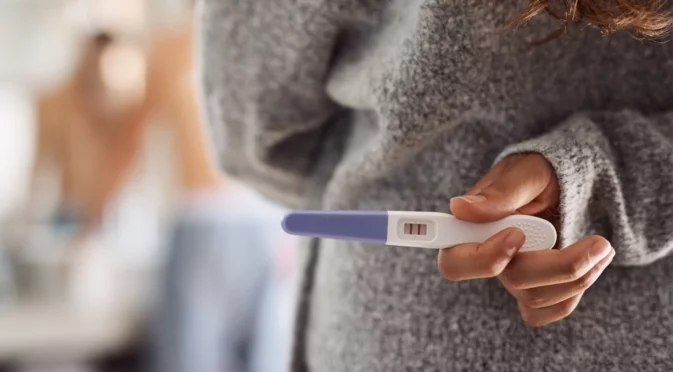 Нелепа шега: Риали участничка вбеси мрежата с фалшива бременност (СНИМКА)