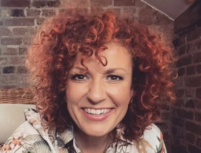 Люси Дяковска на 50: От сцената с амбиция към кметския стол