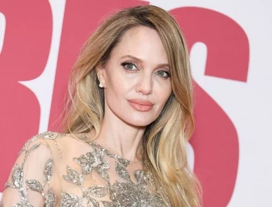 Първа роля за Шайло Джоли: Изумително копие на майка си (ВИДЕО)