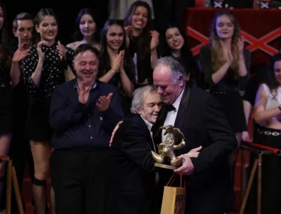 Връчиха театралните награди "Златен кукерикон", ето ги победителите (ВИДЕО)