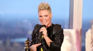 Пинк ще дебютира като водеща на наградите "Тони"