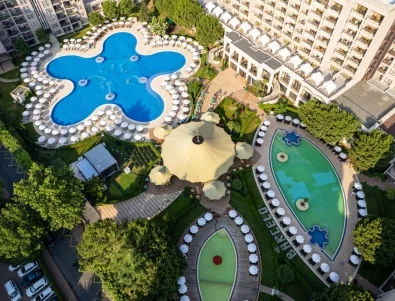 Семейна ваканция през май с 5 звезди и безплатно настаняване за деца