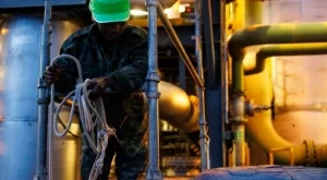 Неясна посока за цената на петрола