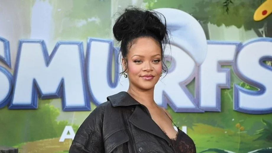 Никой не го е правил досега: Риана влезе в историята с невиждан рекорд 