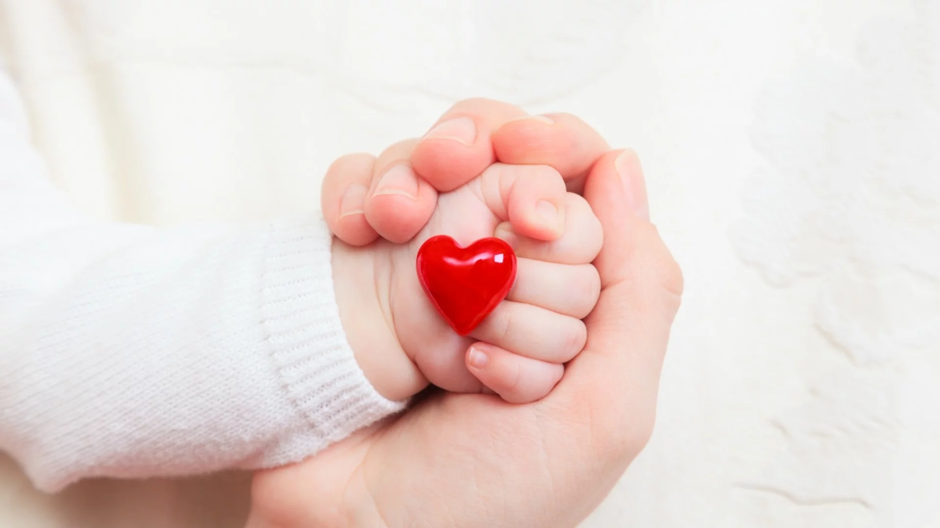 Популярна риалити звезда ще става майка (СНИМКА)